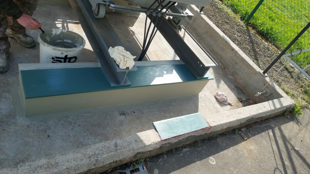 saniertes und beschichtetes Fundament